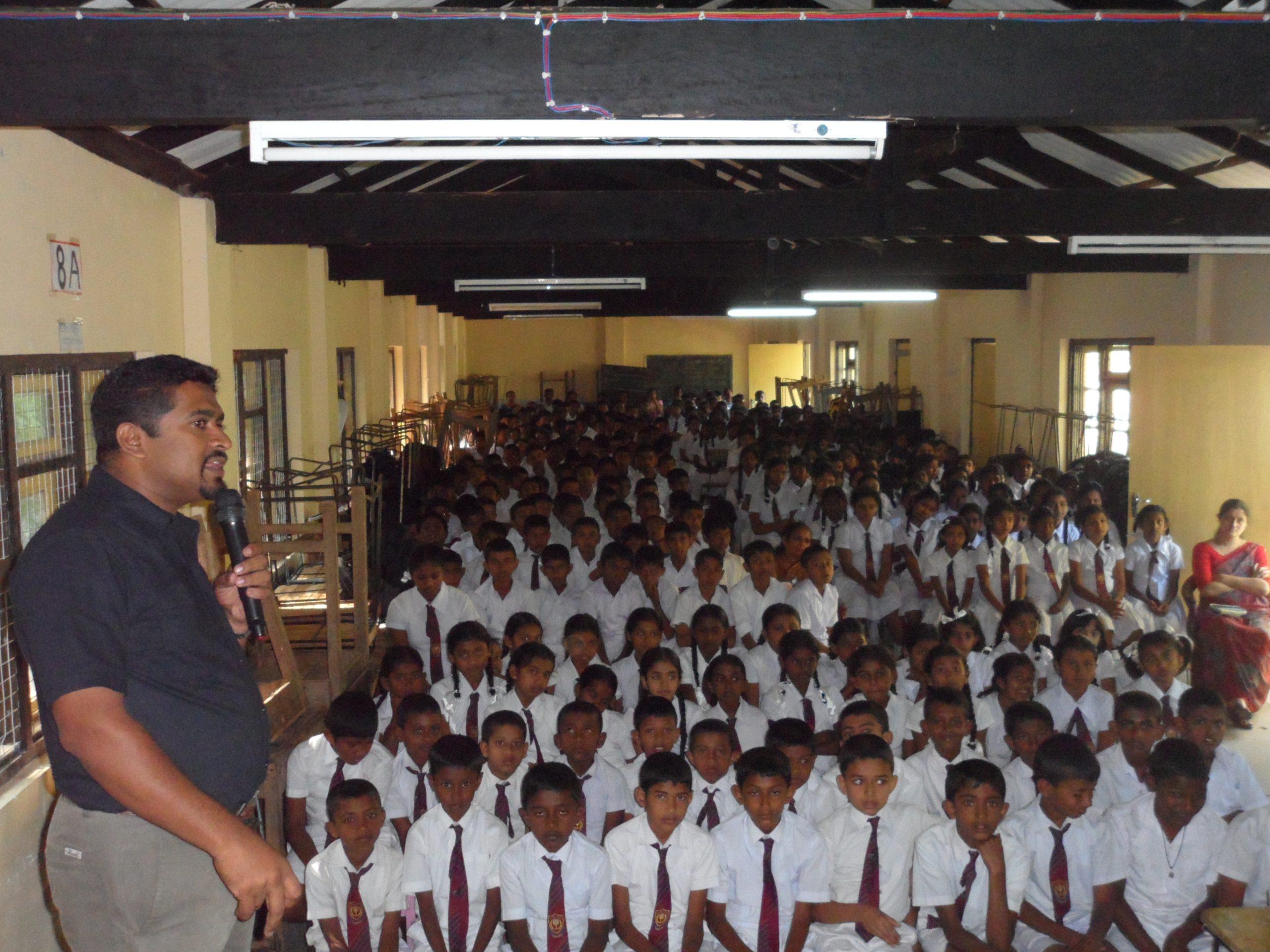 sudath-abeysinghe-school-awareness-community awarenss_17